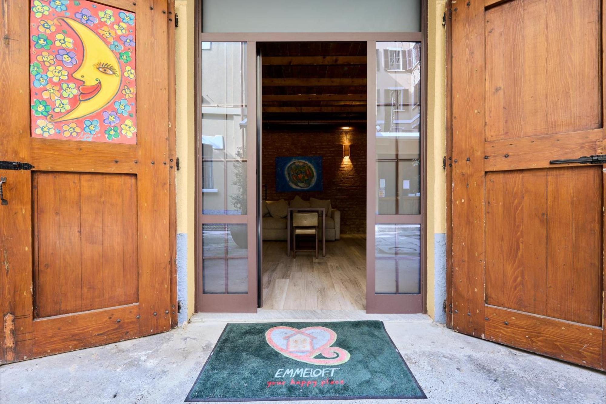 Emme Loft I Red Moon - Chic Design Loft Milan, Milan